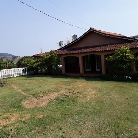 Willa Sitio Lirio Do Vale- Munhoz, Mg Zewnętrze zdjęcie